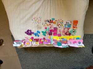 Large Shopkins Happy Places House Lot with Shoppie Dolls Playsets and Accessorie